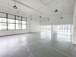 Hh @ Kallang (D13), Factory #557825931